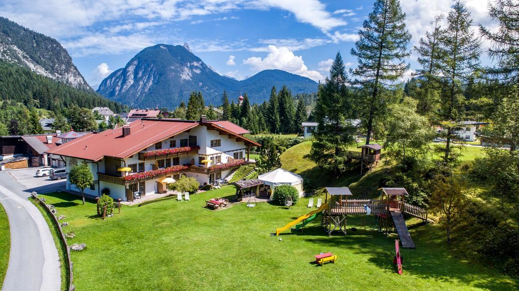 Ferienhaus Kirchplatzl Leutasch Extérieur photo